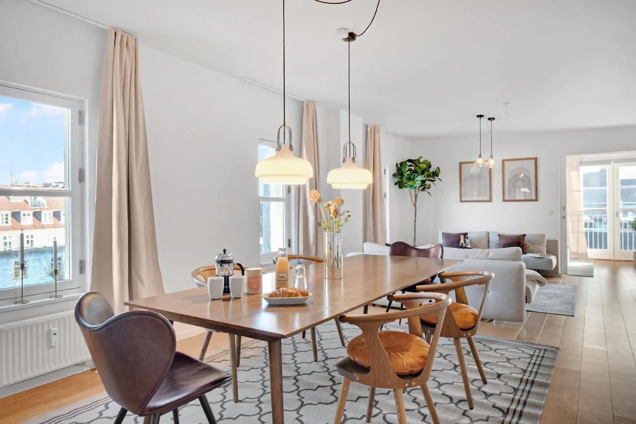 Sanders Haven - Lovely Two-Bedroom Apartment In Historical Copenhagen