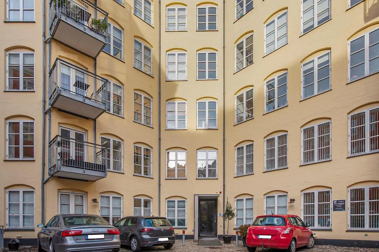 Sanders Haven - Lovely Two-Bedroom Apartment In Historical Köpenhamn